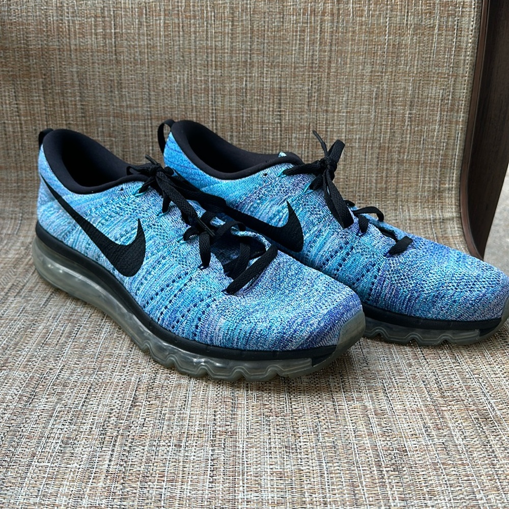 Nike Air Max Flyknit